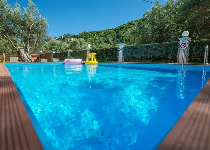 Evalena Apartmán Frínion